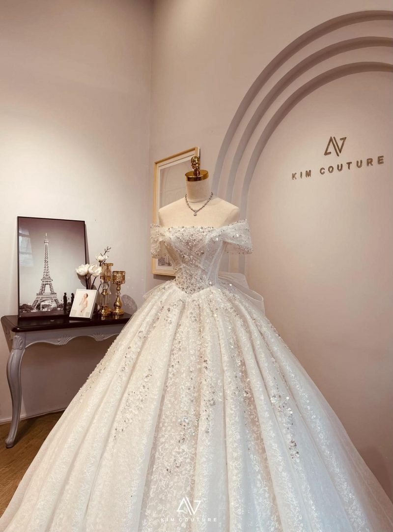 váy cưới làm lễ Luxury LLX04-1